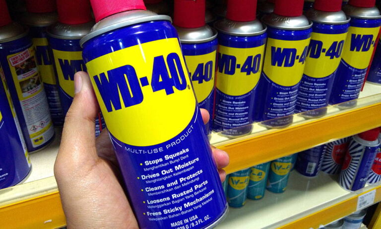 Is Wd 40 Bad for Car Paint