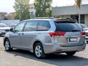 How to Change Cabin Air Filter in Toyota Sienna
